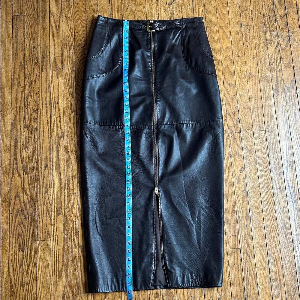 Vintage Brown Leather Skirt with Belt - Picture 5 of 7
